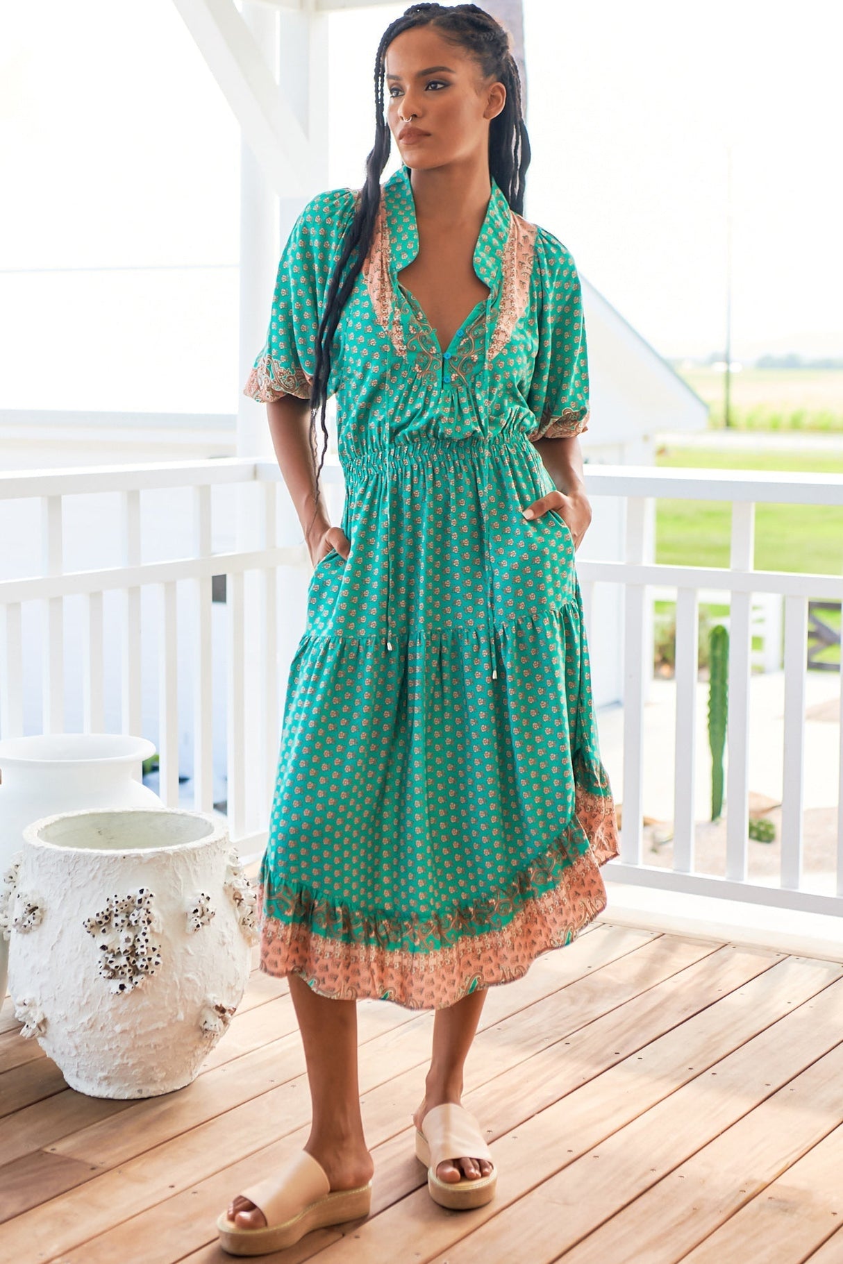 JAASE - Jasmine Midi Dress: Mandarin Collar U Hemline Midi Dress in Jade Print