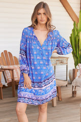 JAASE: Jany Mini Dress - Cut Out Back 3/4 Sleeve Tunic Dress in Bluey Print