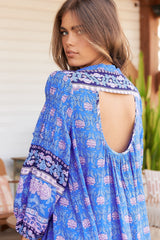 JAASE: Jany Mini Dress - Cut Out Back 3/4 Sleeve Tunic Dress in Bluey Print