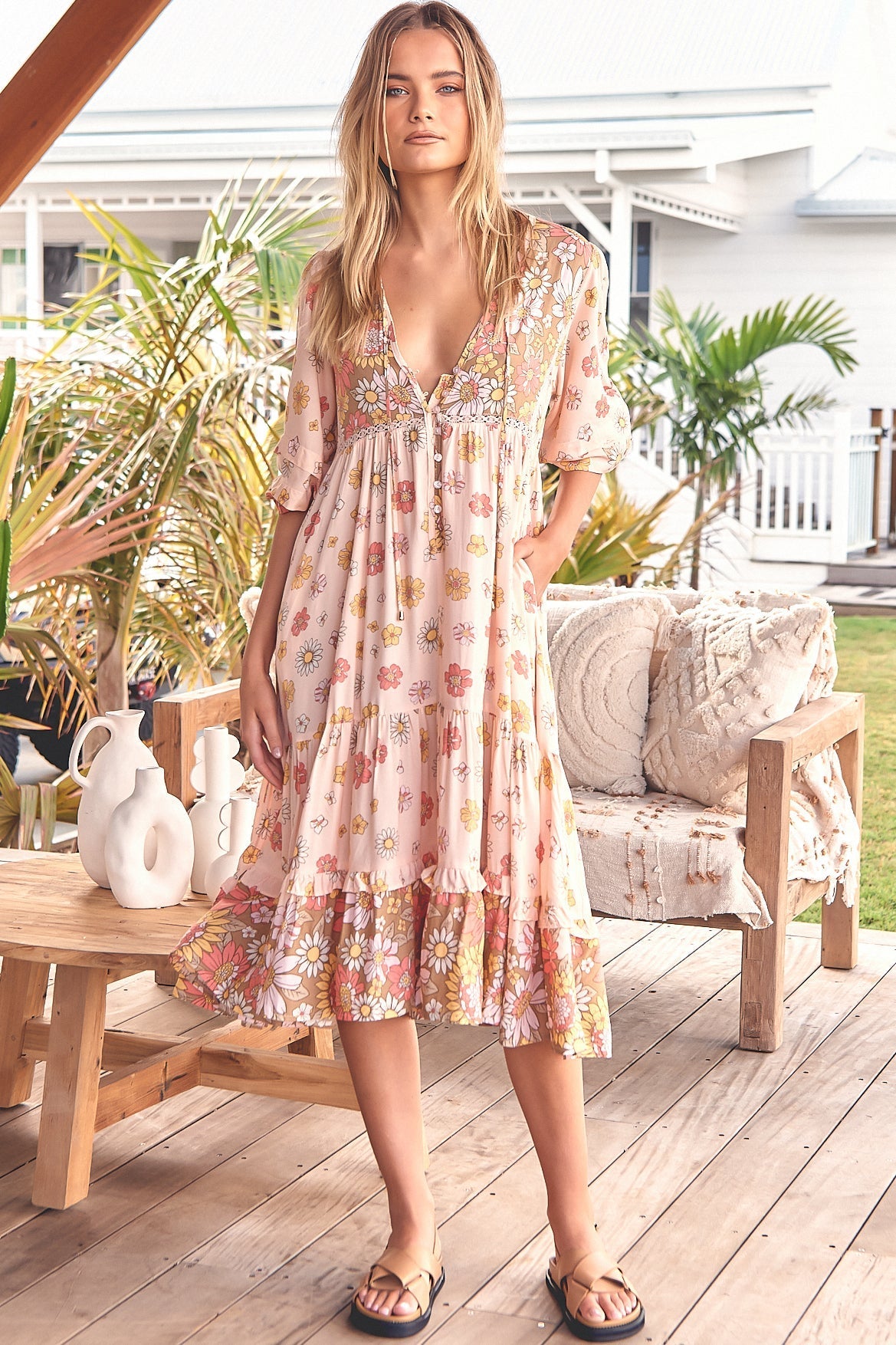 Monday Midi Dress - V Neck Crochet Bust line Smock Dress with Balloon Sleeves in Daisies Print