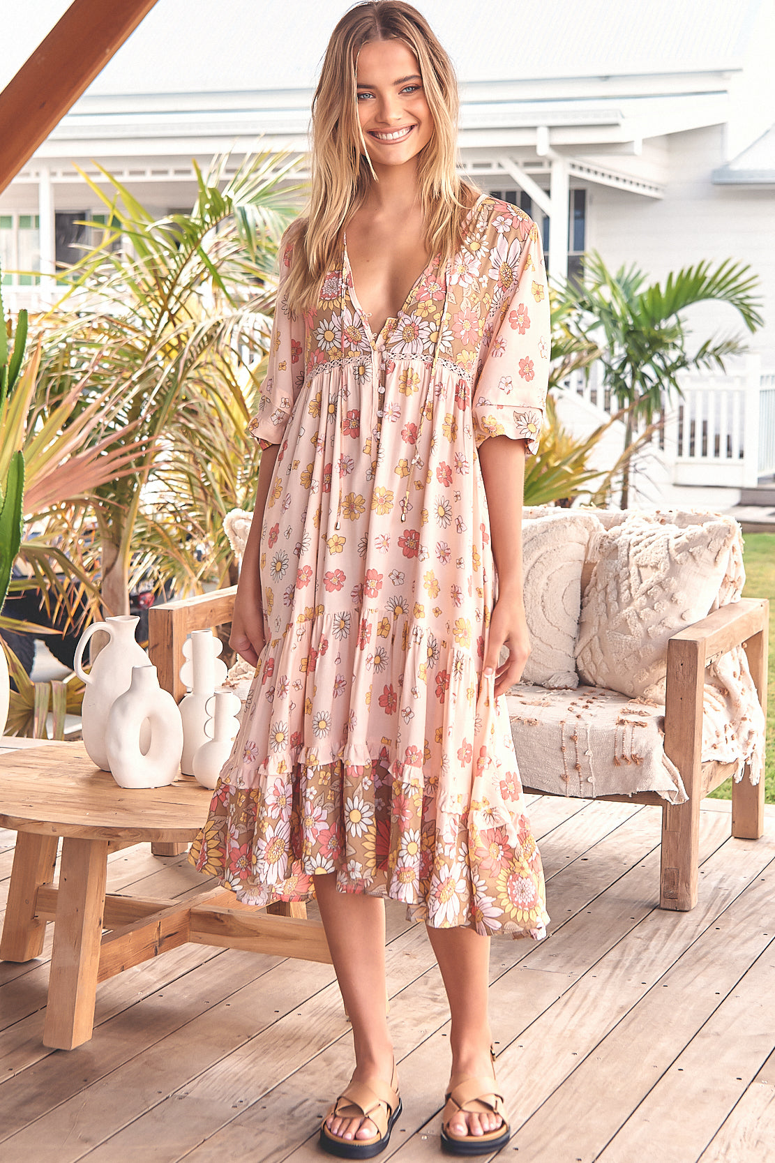 Monday Midi Dress - V Neck Crochet Bust line Smock Dress with Balloon Sleeves in Daisies Print