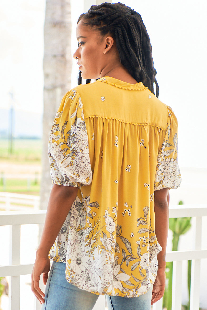 JAASE - Sierra Top: Short Balloon Sleeve Button Down Shirt in Calla Print