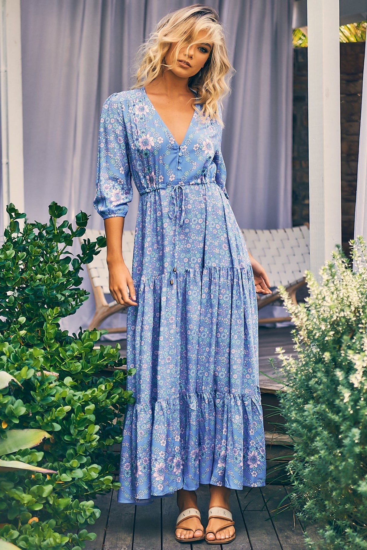 JAASE - Tessa Maxi Dress: A Line Pull Tie Waist Dress in Butterfly Fields Print