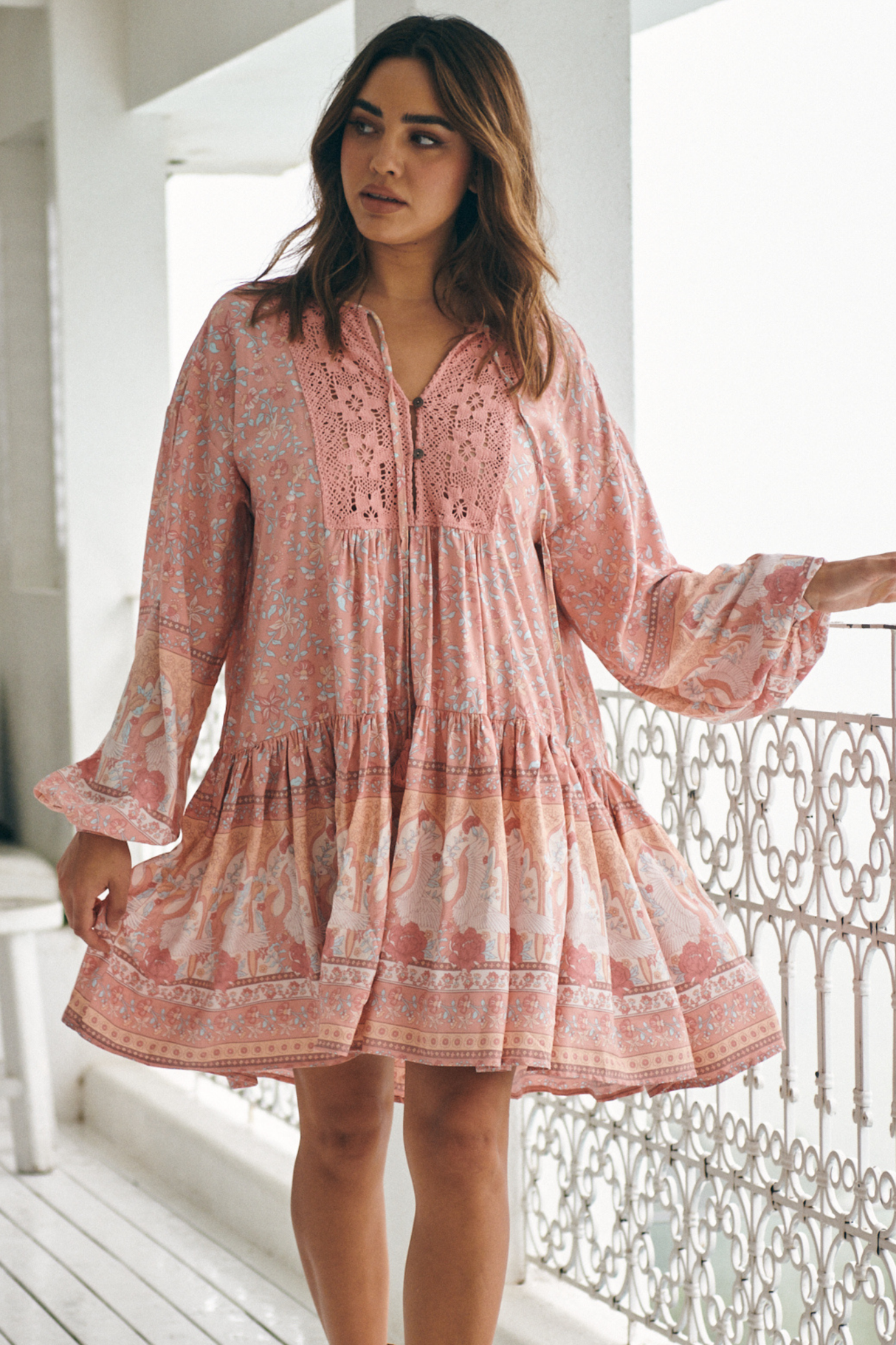 JAASE - Sparrow Mini Dress: Lace Neckline Balloon Sleeve Smock Dress in Swan Lake Print